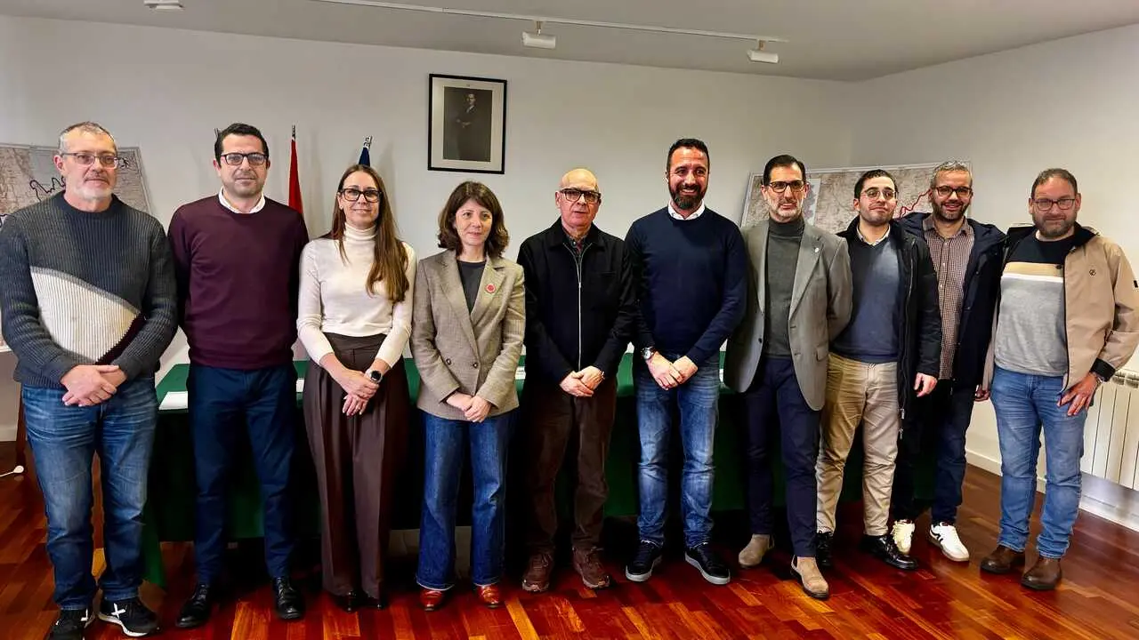 Manuel Mu&iacute;&ntilde;o, Mar&iacute;a Couto, Sol Agra, Juan Jos&eacute; Blanco, Xes&uacute;s Regueira. (Foto: N&oacute;s Diario).