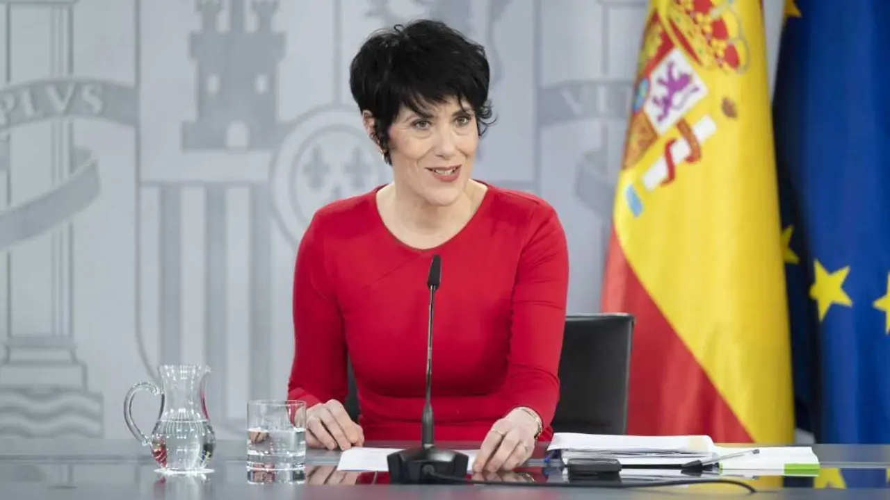 A ministra de Inclusi&oacute;n Seguridade Social e Migraci&oacute;ns, vogal do Goberno espa&ntilde;ol, Elma Saiz, durante a rolda de prensa o 3 de febreiro. (Foto: Alberto Ortega - Europa Press)