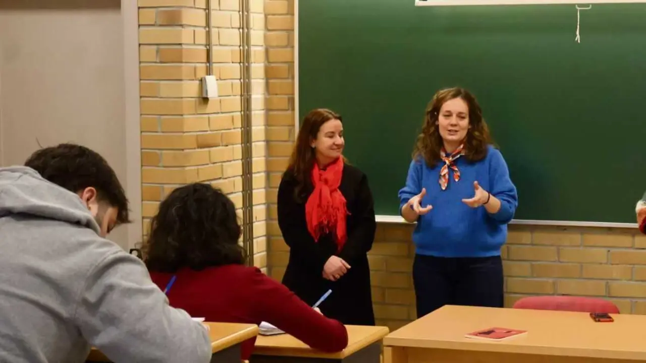 Cristina L&oacute;pez e Iria Castro.