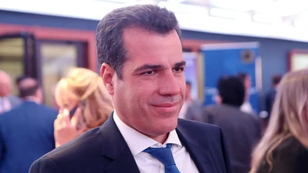 o ministro de Migraci&oacute;n de Grecia, Thanos Plevris. (Foto: Europa Press / Contacto / Aristidis Vafeiadakis)