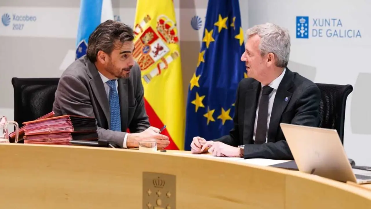 Diego Calvo e Alfonso Rueda. (Foto: Xunta da Galiza)
