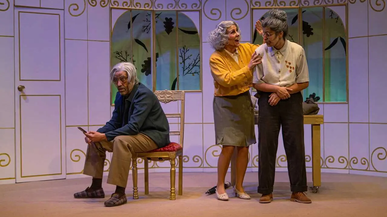 Tone Mart&iacute;nez, Alba Berm&uacute;dez e Atenea Garc&iacute;a protagonizan esta obra.