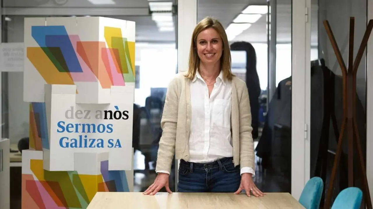Maite Flores, esta terza feira, na redacci&oacute;n de 'N&oacute;s Diario'. (Foto: Arxina)