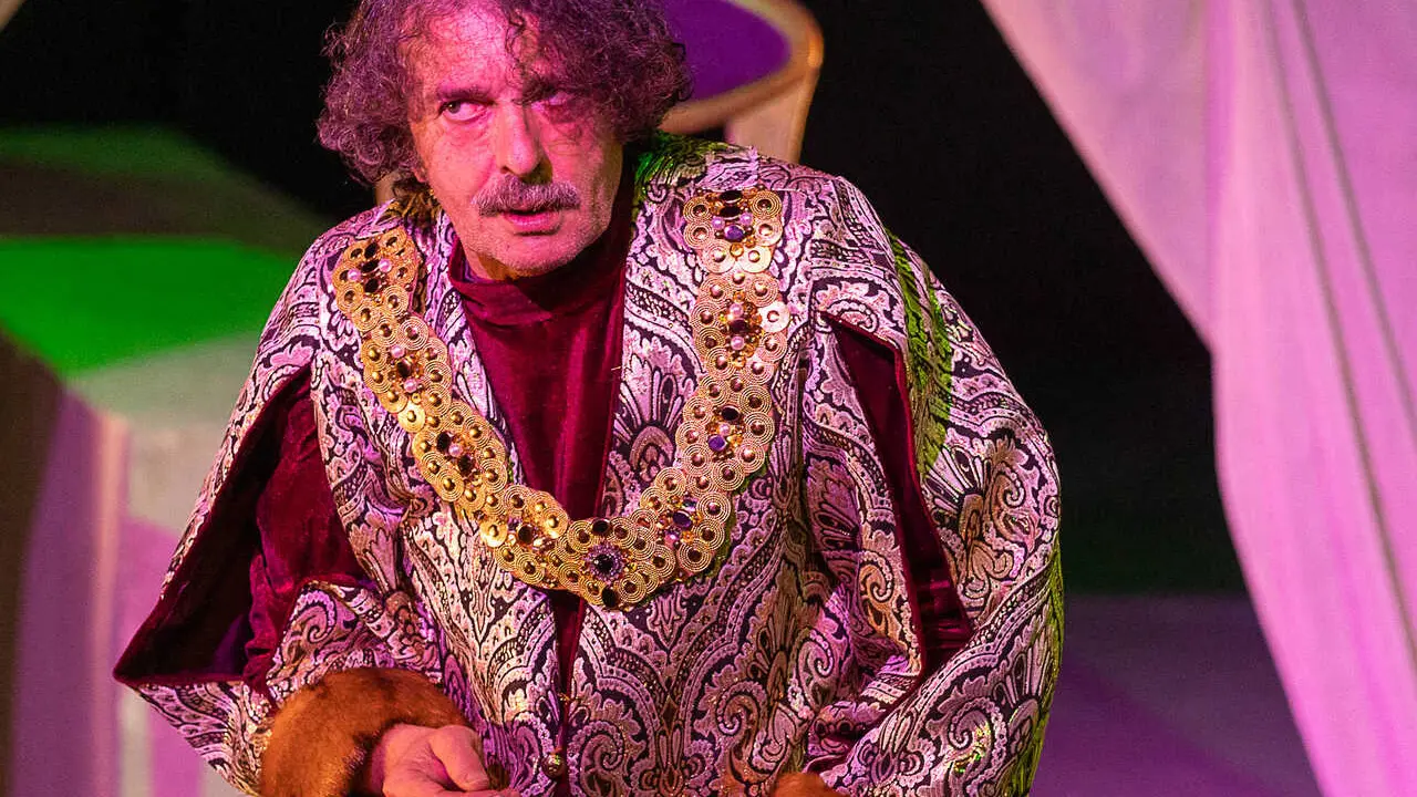 Evaristo Calvo &eacute; un peculiar Ricardo III a restitu&iacute;r a s&uacute;a figura e memoria.