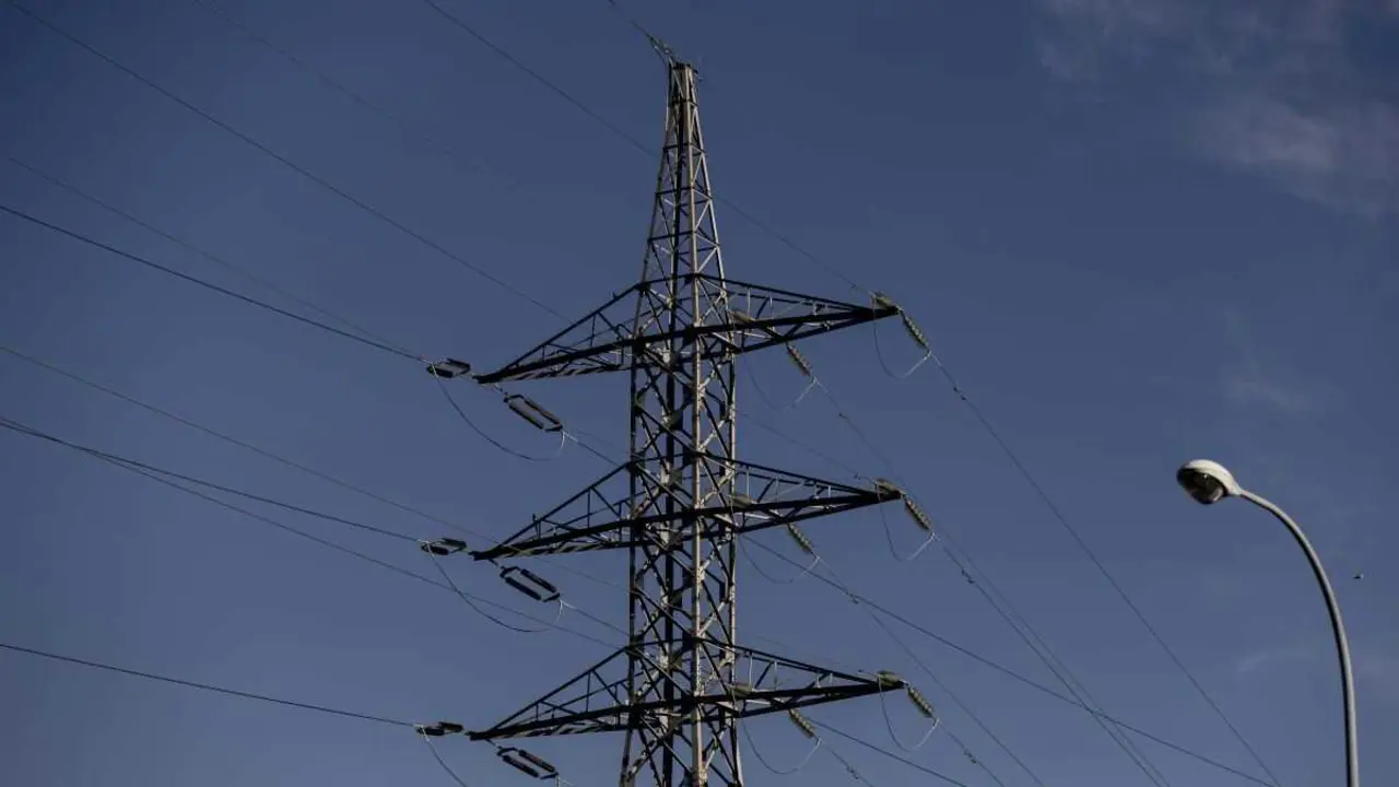 Torre el&eacute;ctrica. (Foto: Eduardo Parra / Europa Press)