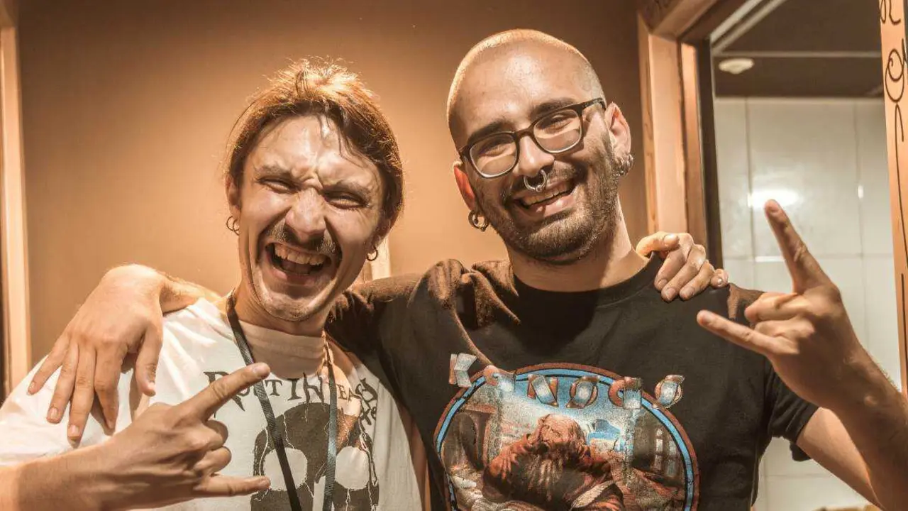 Os m&uacute;sicos Dani Valladares e Jacobo Mouri&ntilde;o. (Foto: Alberto Ladero Lorente)