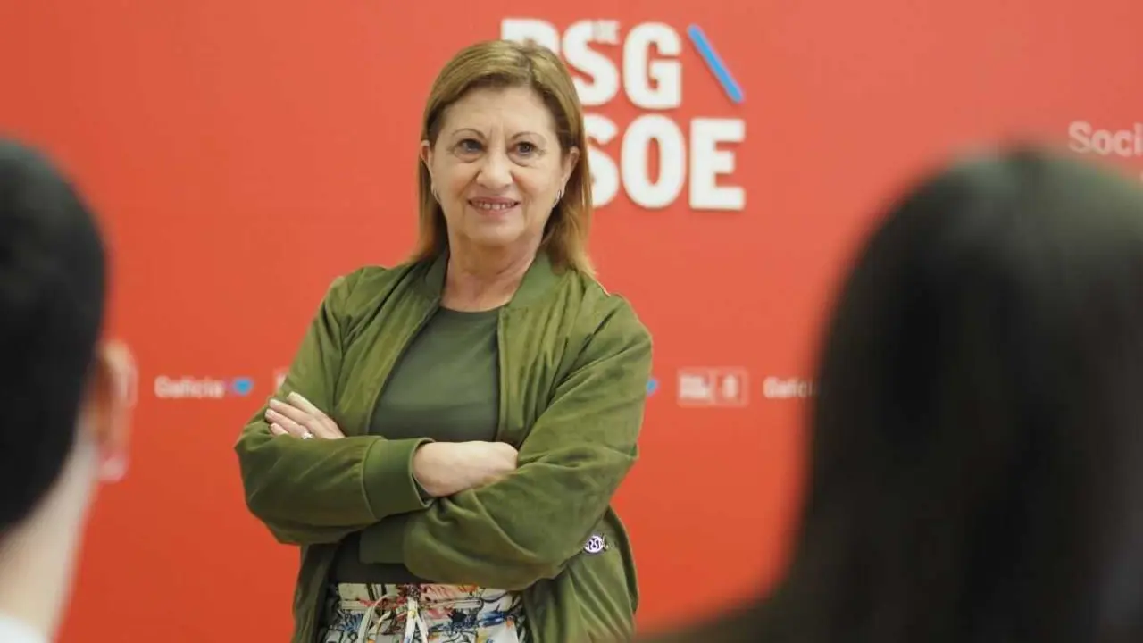 Espinosa acudiu esta cuarta feira &aacute; sala de prensa do grupo socialista na C&aacute;mara galega para despedirse dos xornalistas. (Foto: N&oacute;s Diario)