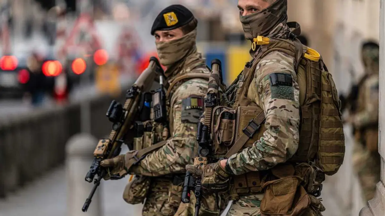 Forzas armadas belgas. (Foto: Emile Windal / Belga / DPA)