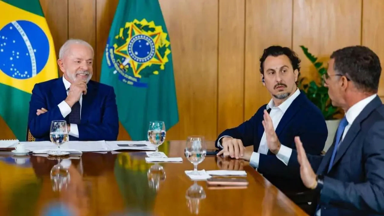 Lula da Silva durante a entrevista cos xornalistas do ICL Not&iacute;cias o 8 de abril. (Foto: Ricardo Stucker / Governo do Brasil)