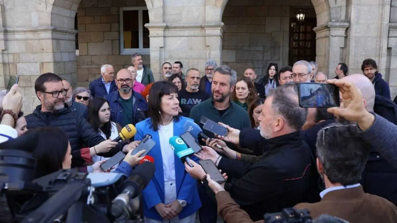 Ana Pont&oacute;n e Rub&eacute;n Arroxo, en Lugo, esta cuarta feira. (Foto: N&oacute;s Diario)