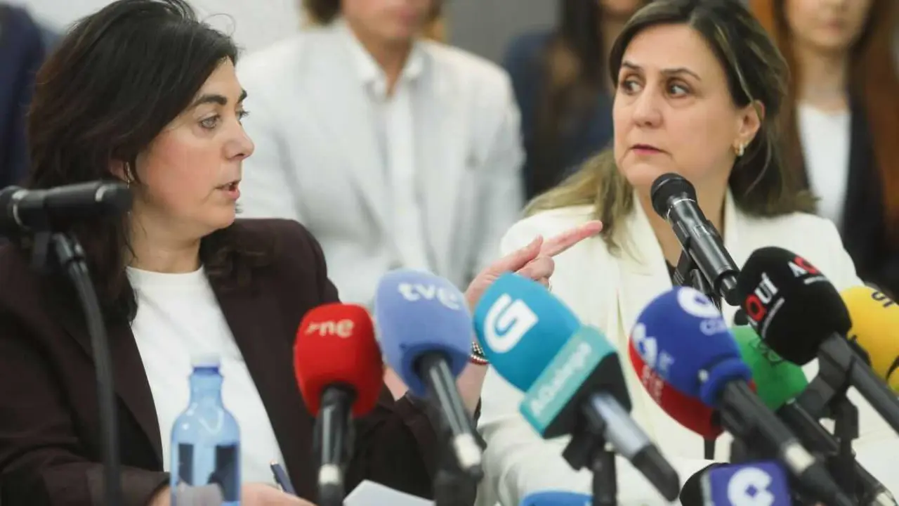 EuropaPress_7462491_concejala_pp_futura_alcaldesa_elena_candia_concejala_transfuga_psoe_maria