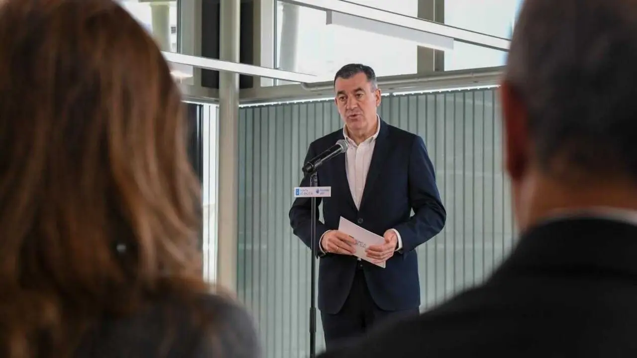 O conselleiro de Educaci&oacute;n, Rom&aacute;n Rodr&iacute;guez, este 24 de abril. (Foto: Xunta da Galiza)