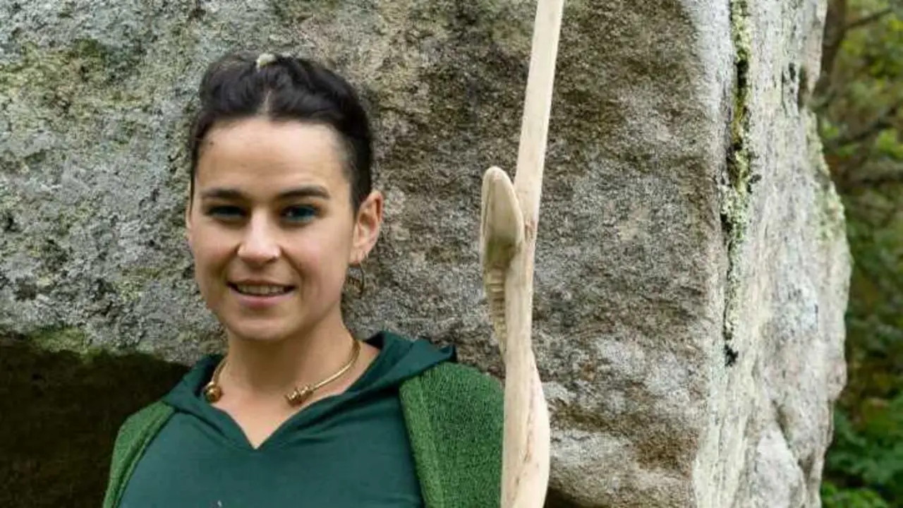 Iseo 'A Moura' Agilda fara chegar &aacute;s crianzas un relato sobre tomar decisi&oacute;ns cando crecemos .