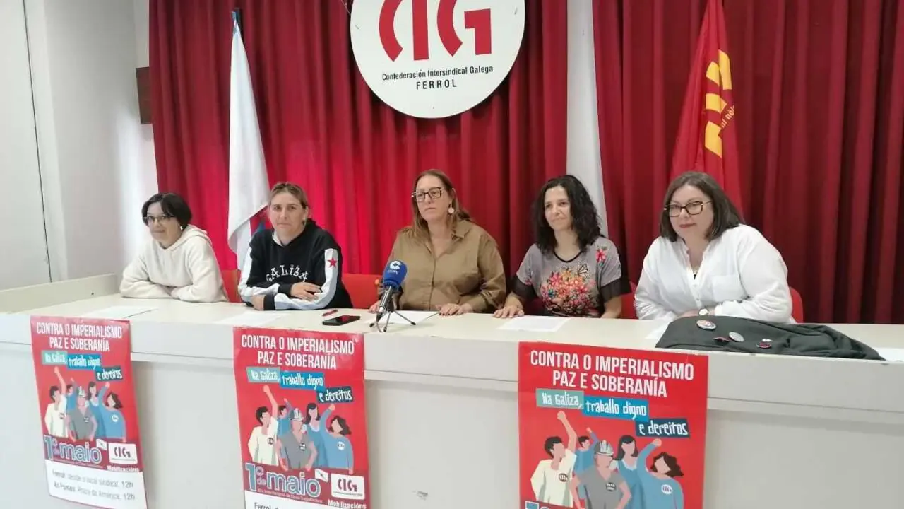 Rolda de prensa da CIG esta cuarta feira para denunciar os feitos. (Foto: EUROPA PRESS)
