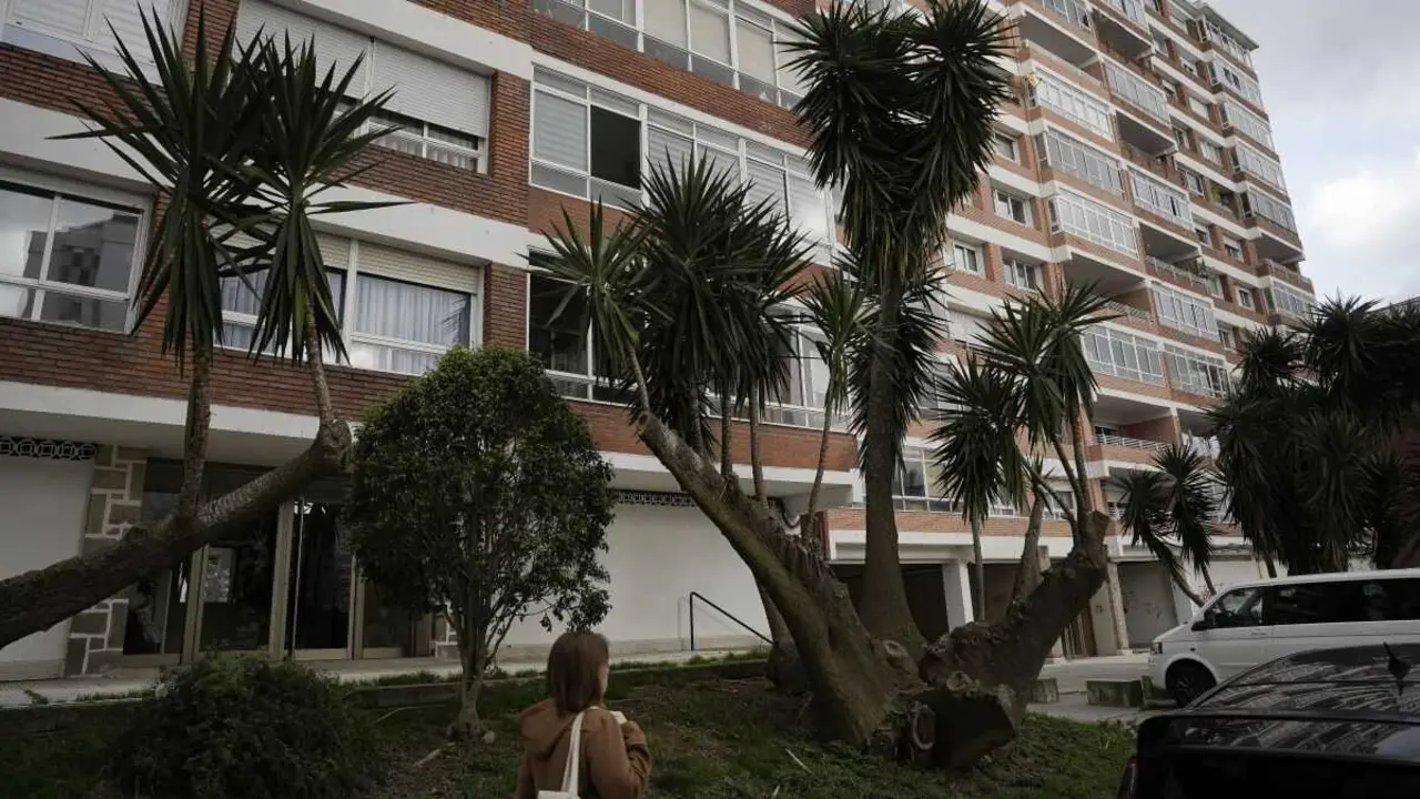 Un bloque de vivendas na cidade de Vigo. (Foto: Adri&aacute;n Irago / Europa Press)