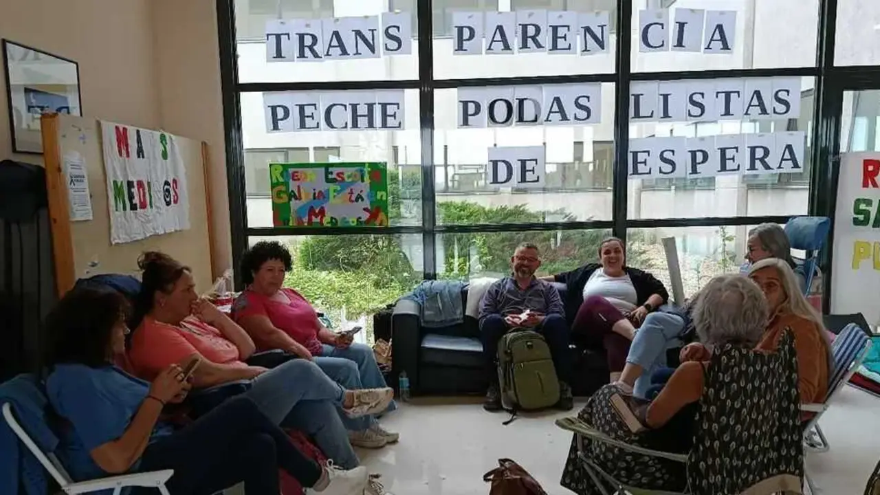 Veci&ntilde;anza fechada no Hospital do Barbanza. (Foto: N&oacute;s Diario)