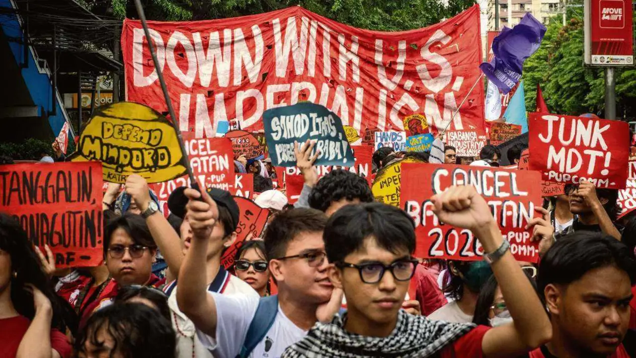 Manifestaci&oacute;ns polo 1&ordm; de Maio en Manila (Filipinas). (Foto: Elessar Hamili Sarmago / ZUMA Pres / DPA)