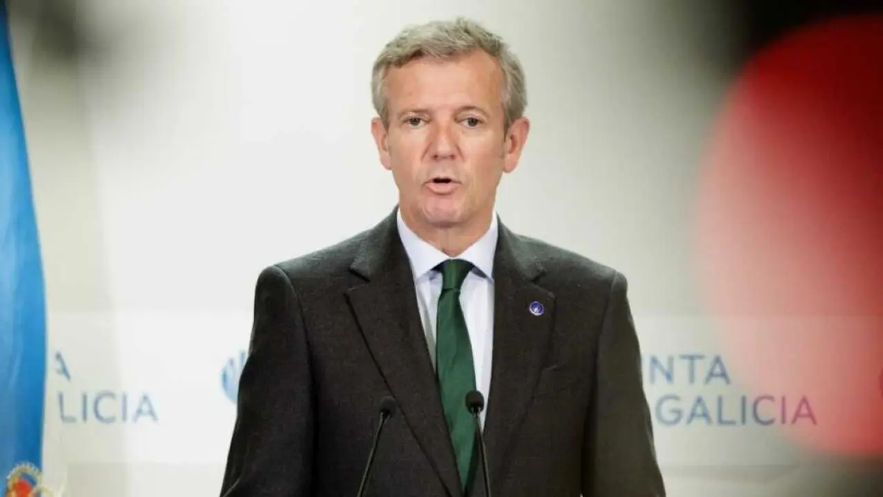 O presidente galego, Alfonso Rueda, esta segunda feira, na rolda de prensa posterior ao Consello da Xunta. (Foto: Xunta da Galiza)