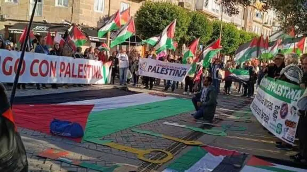 Concentraci&oacute;n en Vigo, este s&aacute;bado. (Foto: N&oacute;s Diario)