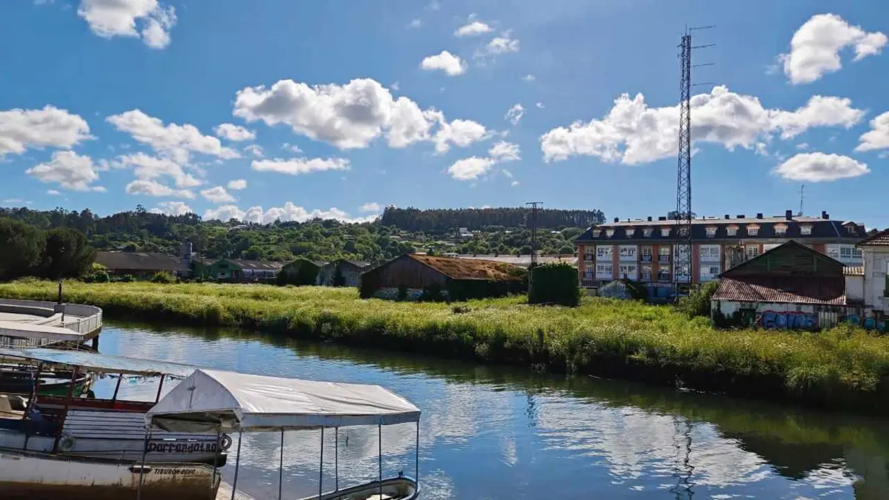 A zona do Carregal, en Betanzos, unha &aacute;rea inund&aacute;bel afectada polo novo PXOM. (Foto: Luc&iacute;a Rei)