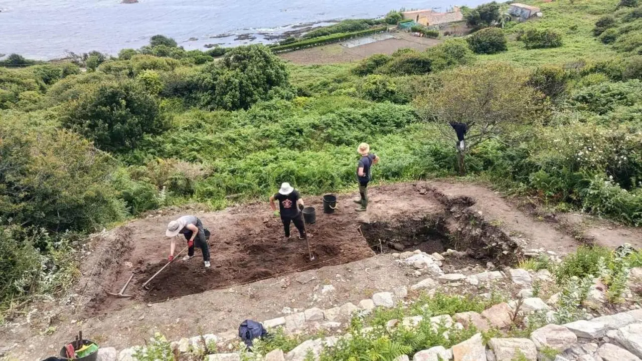 Imaxe das excavaci&oacute;ns en Ons. (Foto: DUVI)