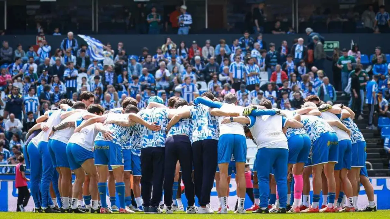 Os xogadores do Real Club Deportivo da Coru&ntilde;a o pasado domingo no partido ante o Andorra, en Riazor. (Foto: RC Deportivo)