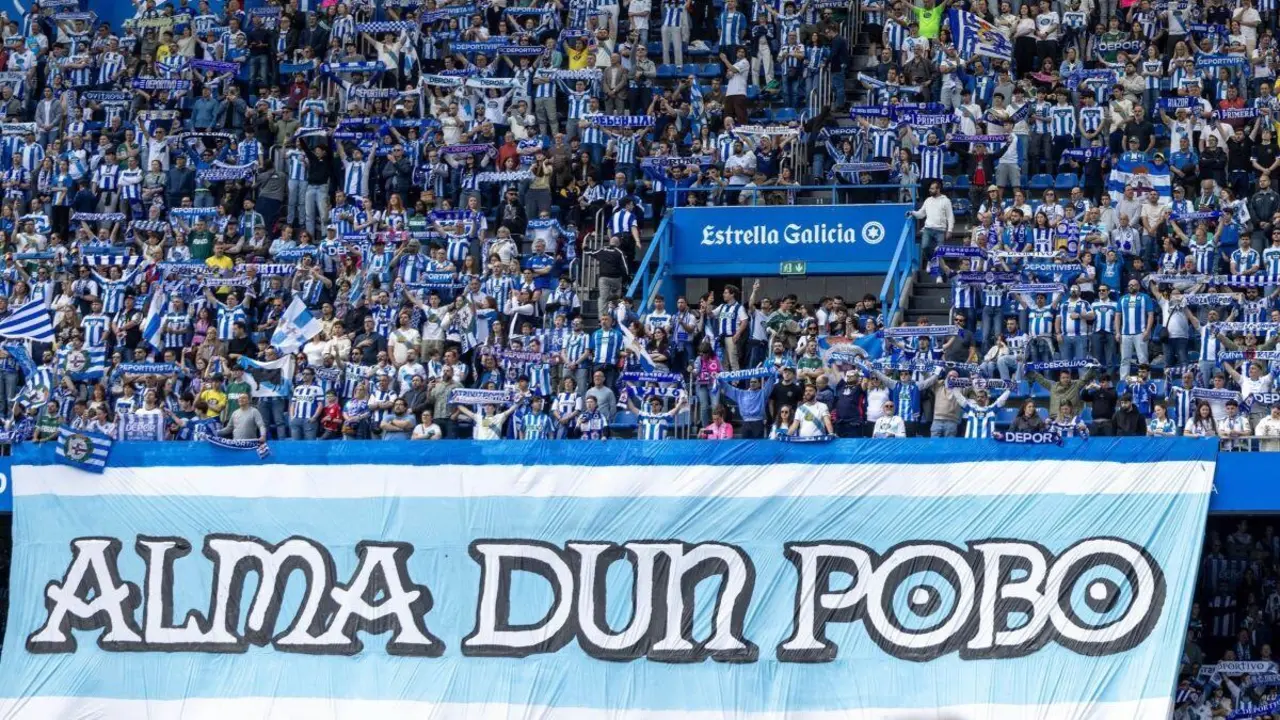 A afecci&oacute;n deportivista en Riazor no partido contra o Andorra do pasado domingo. (Foto: RC Deportivo)