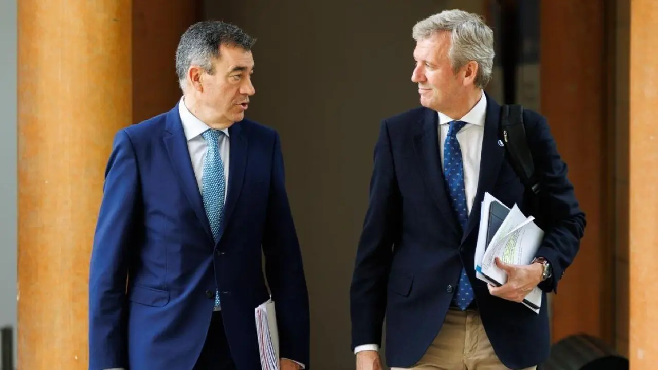 Rom&aacute;n Rodr&iacute;guez e Alfonso Rueda. (Foto: Xunta da Galiza)