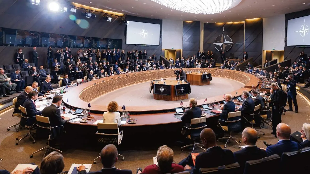 Cimeira da OTAN en Bruxelas (B&eacute;lxica) o pasado 12 de febreiro. (Foto: OTAN)