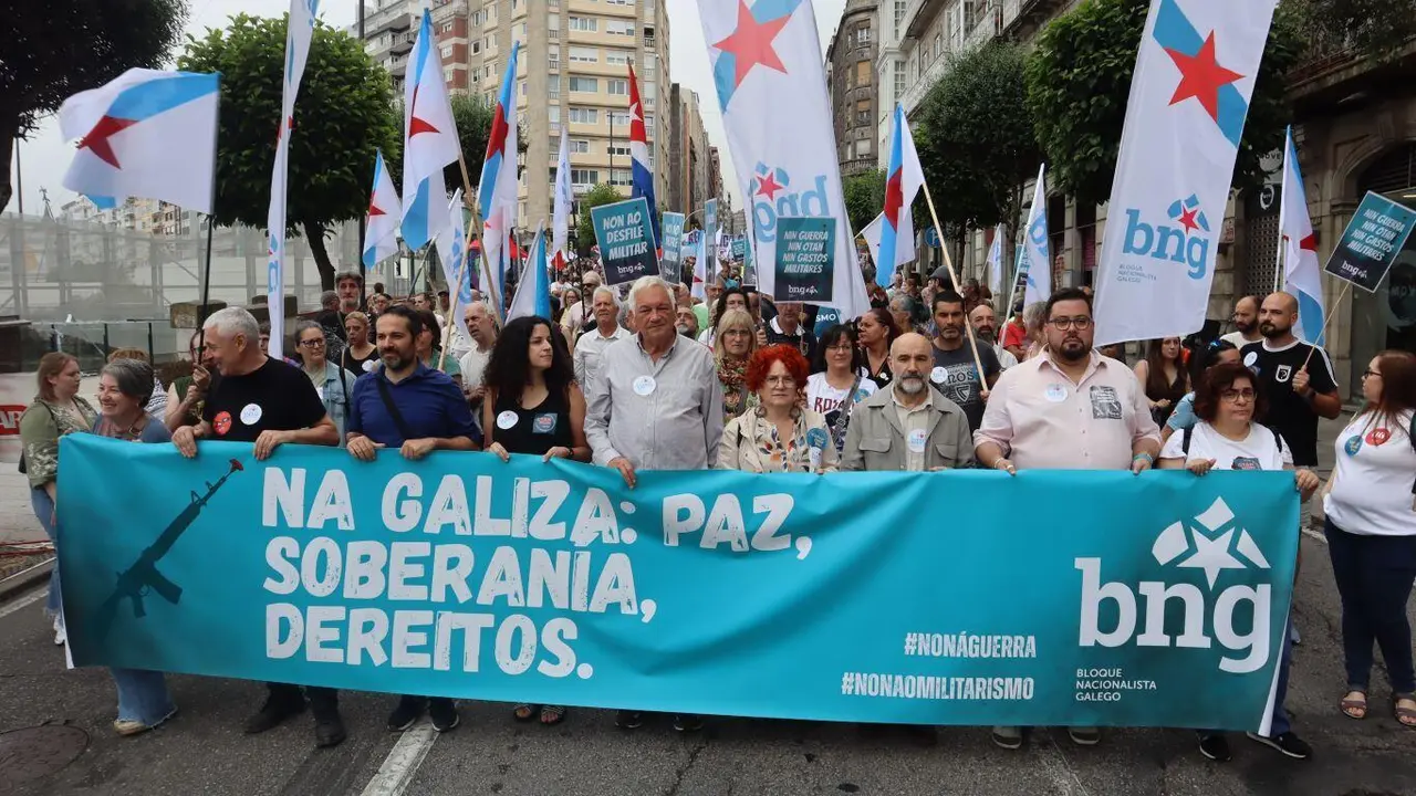 Representantes do BNG, este 30 de maio en Vigo. (Foto: N&oacute;s Diario)
