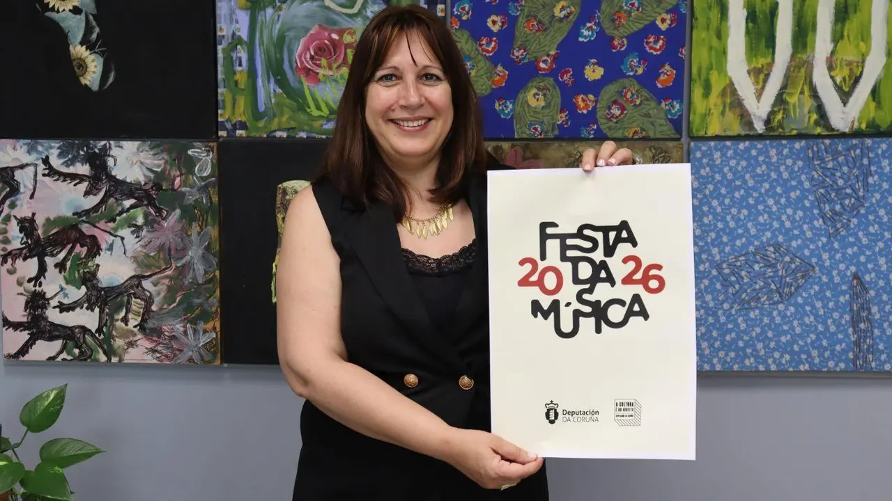 Natividade Gonz&aacute;lez, deputada de Cultura da Deputaci&oacute;n da Coru&ntilde;a, anuncia a Festa da M&uacute;sica. (Foto: N&oacute;s Diario)