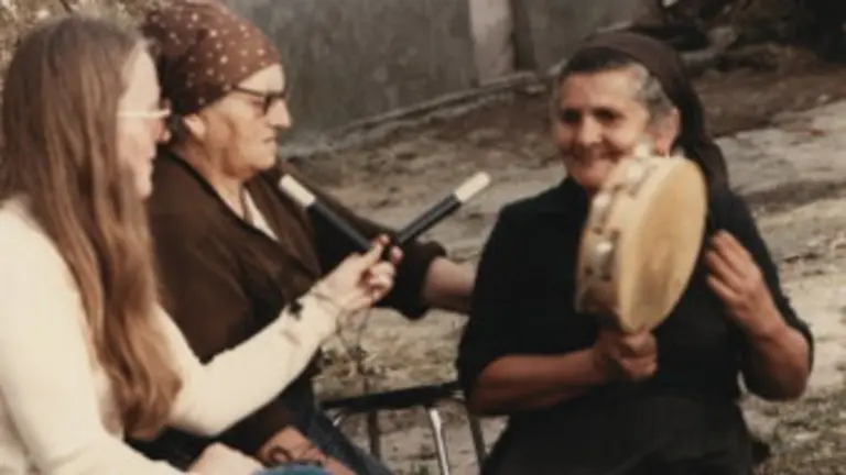Doroth&eacute; recollendo