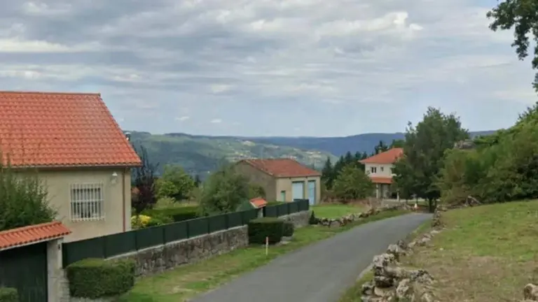 Lugar pr&oacute;ximo ao dos feitos en Nogueira de Ramu&iacute;n (Foto: Google Maps).