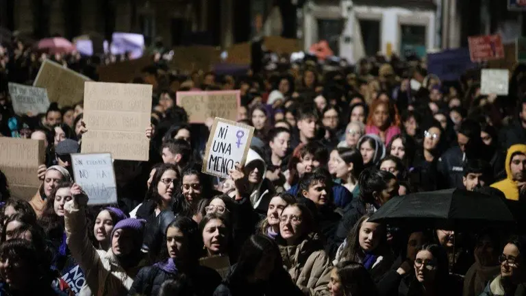 Manifestaci&oacute;n o 8 de marzo de 2023 en Santiago.