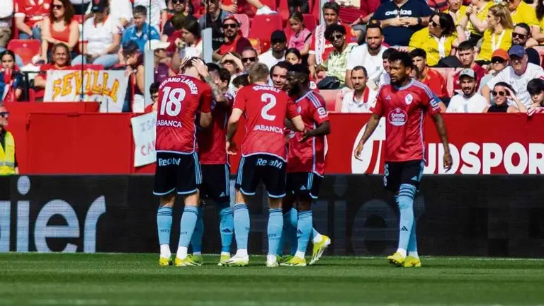 O primeiro partido de Claudio Gir&aacute;ldez aos mandos do Celta foi na casa do Sevilla o pasado curso (1-2). [Foto: AFP7 / Europa Press]
