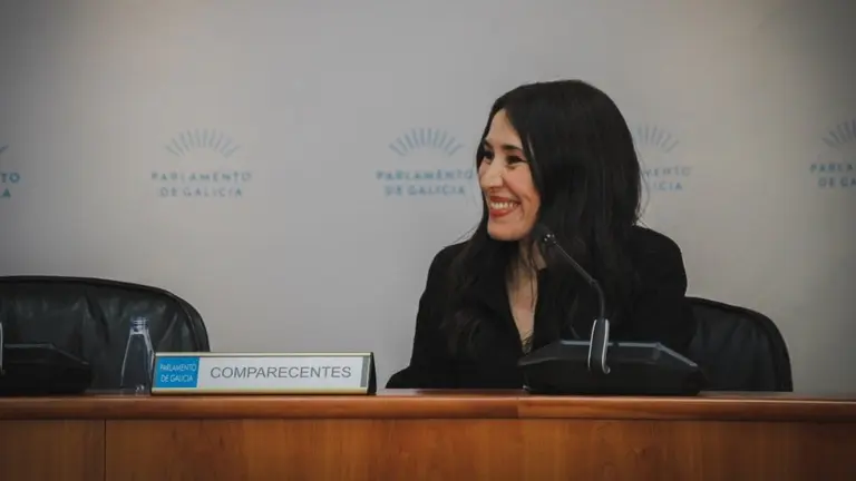 Concepci&oacute;n Pombo na s&uacute;a intervenci&oacute;n na comisi&oacute;n parlamentaria da CRTVG, o pasado 27 de maio. (Foto: Clara Xanthina)