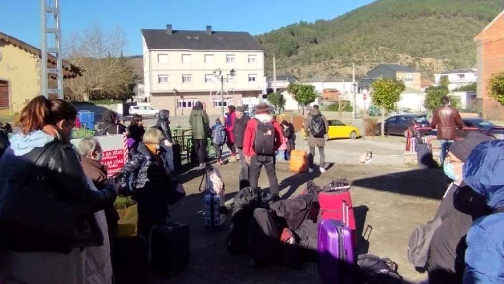 A pasaxe, en San Clodio, fóra do tren. (Foto: H. G.)