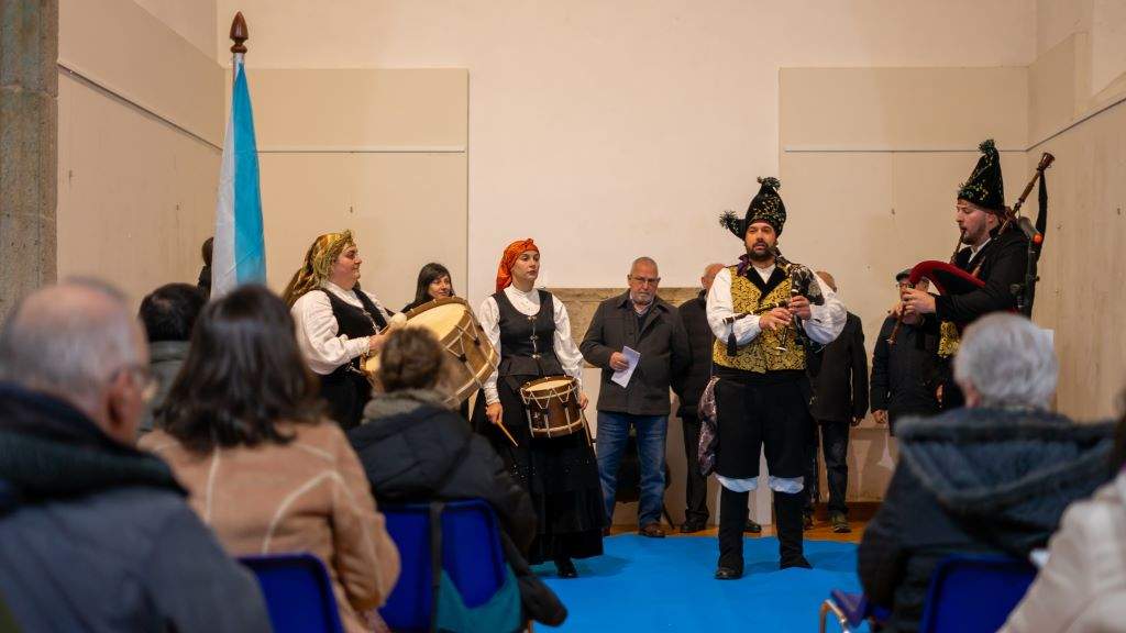 Acto en Arzúa. (Foto Nós Diario)