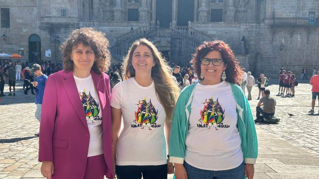 Goretti Sanmartín, Lucía Freitas e Pilar Lueiro, esta sexta feira. (Foto: Nós Diario)