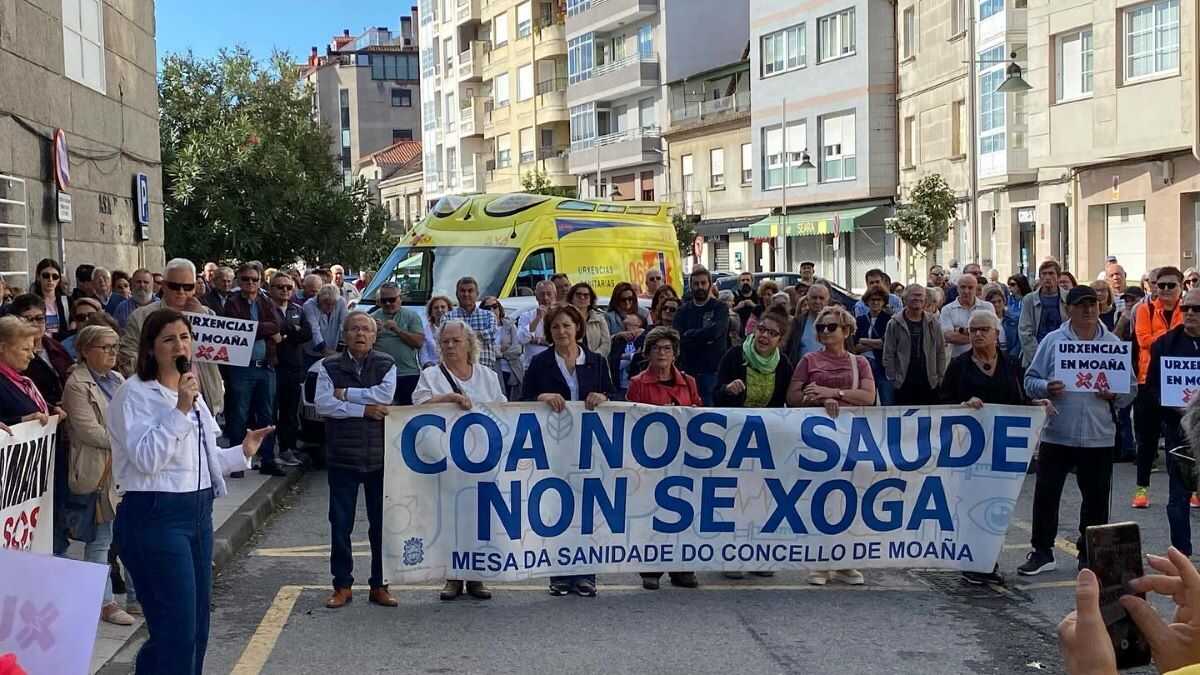 Concentración o pasado mes de setembro ante a Casa do Mar de Moaña (O Morrazo). (Foto: Nós Diario)